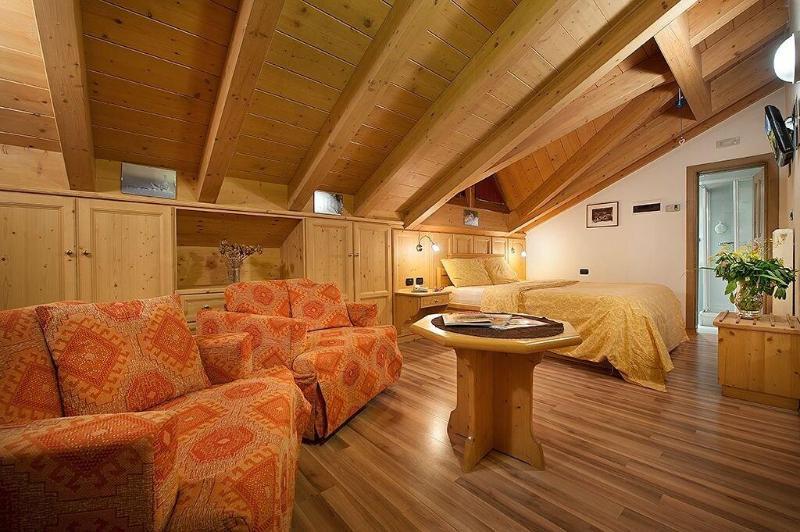 Steinbock B&B - Apartaments Livigno Bagian luar foto