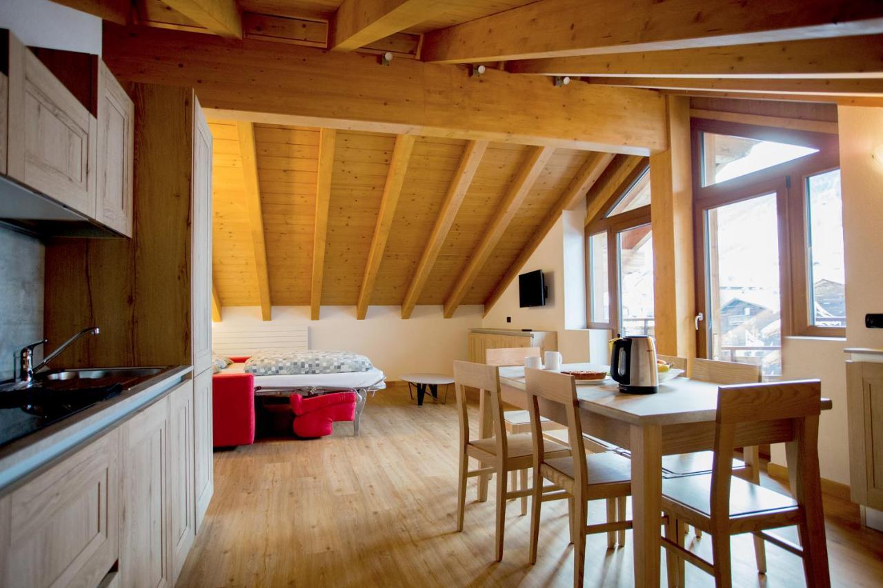 Steinbock B&B - Apartaments Livigno Bagian luar foto